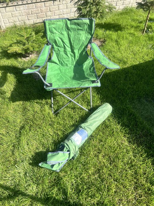 Dwa krzesła kempingowe