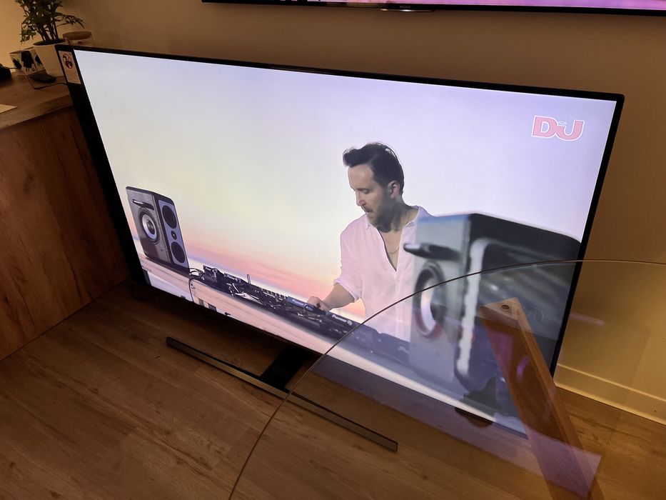 Telewizor Samsung 75’ LED/ 4K Premium UHD /