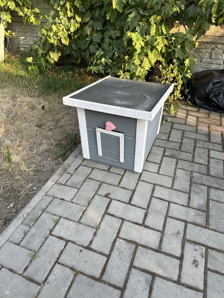 Будка новая для небольшой собаки