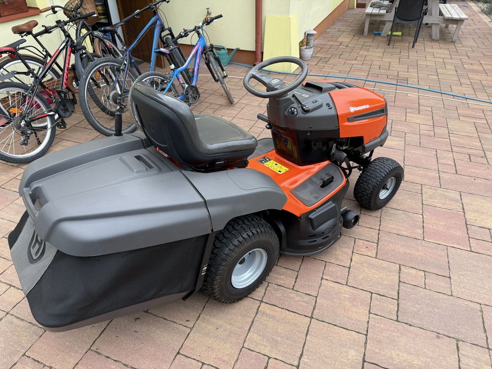 Traktorek kosiarka Husqvarna TC 138 hydrostat pompa oleju 2022 rok