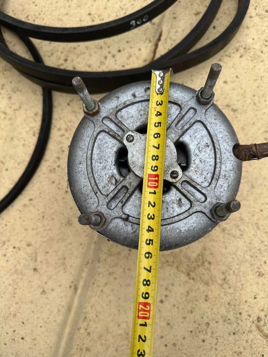 Електродвигатель /Електромотор