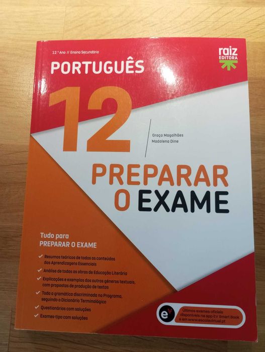 Livros Preparar Exames 12ºano MAT A e PORT (Valor cada)