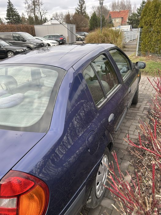 Renout Thalia 2002 1.4 benzyna pierwszy właściciel salon PL