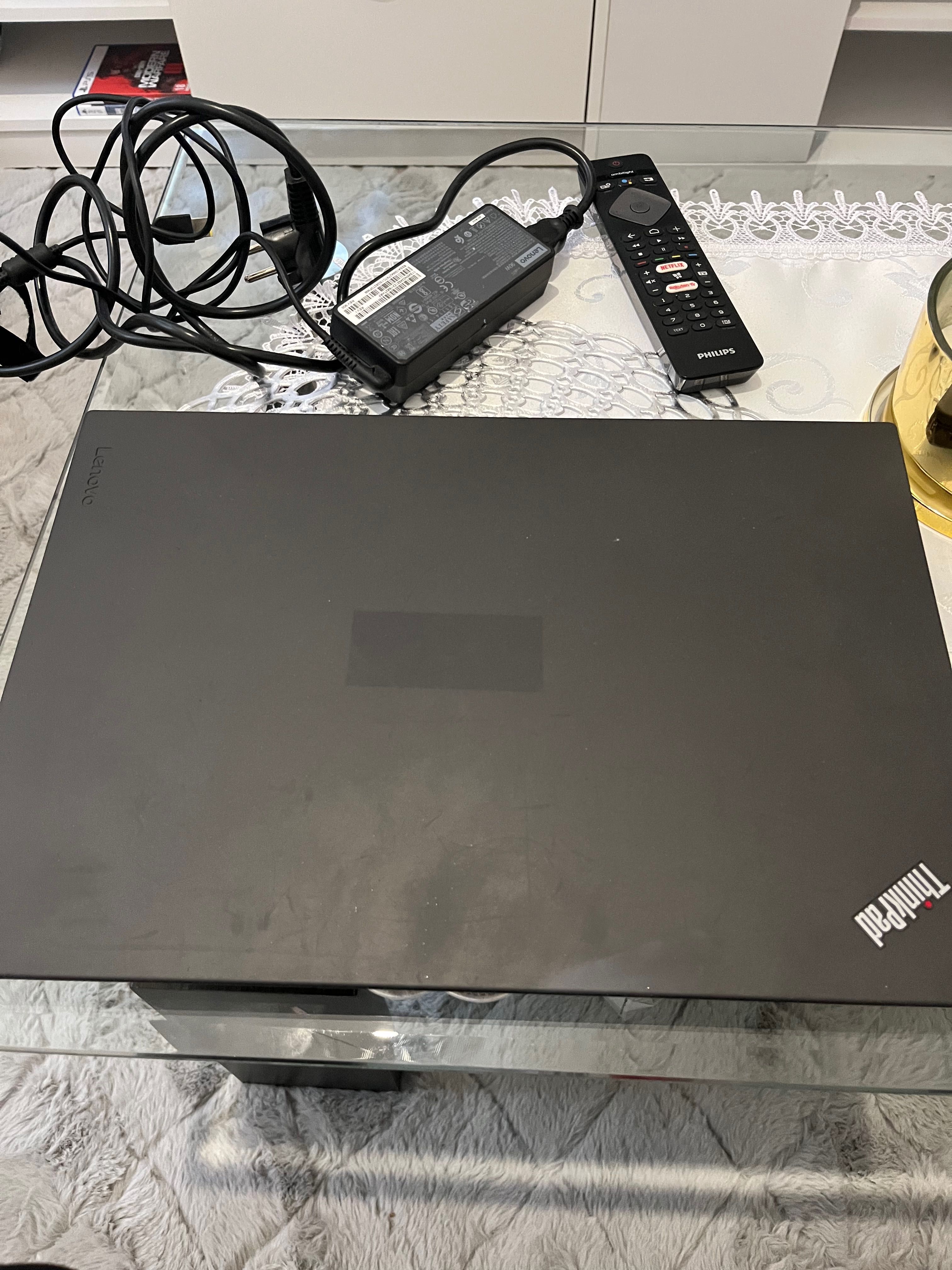 Laptop Lenovo jak nowy