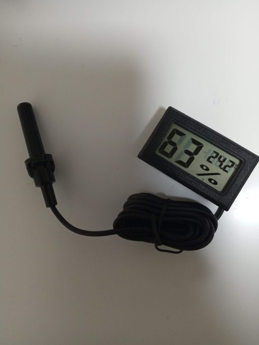 Для инкубатора террариума  с выносным датчиком - влажности и температу