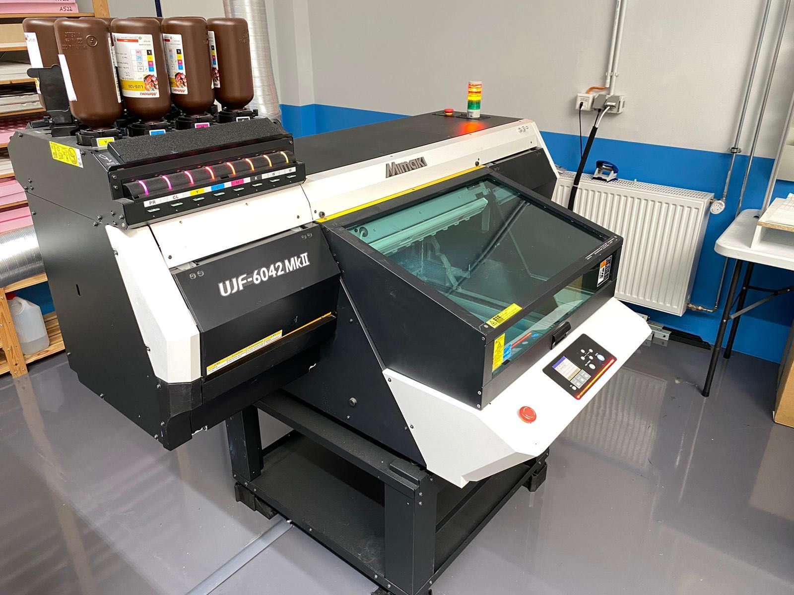 Плоттер принтер уф Mimaki UJF 3042mk2, UJF 6042mk2, UJF 7151