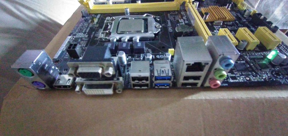 Asus H81M Plus+CPU I5-4430S