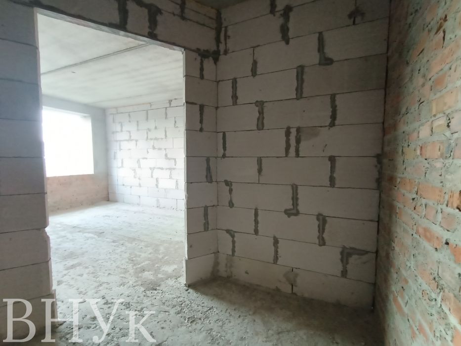 Продається 1 кімнатна квартира в новобудові!