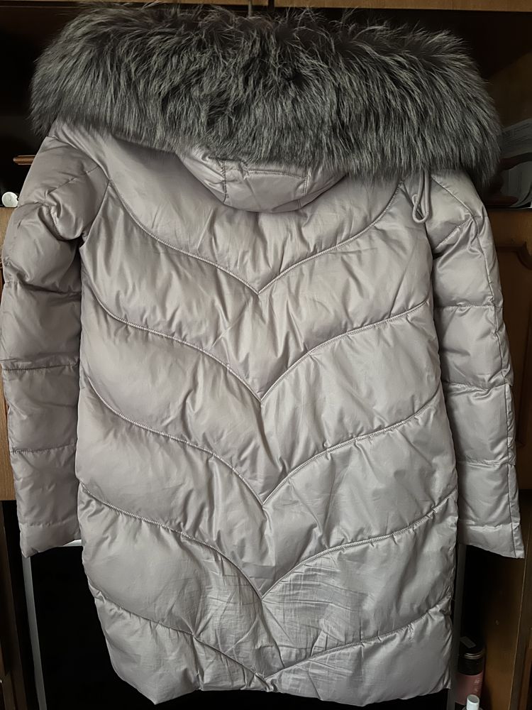Зимове пальто куртка з коміром чорнобурка