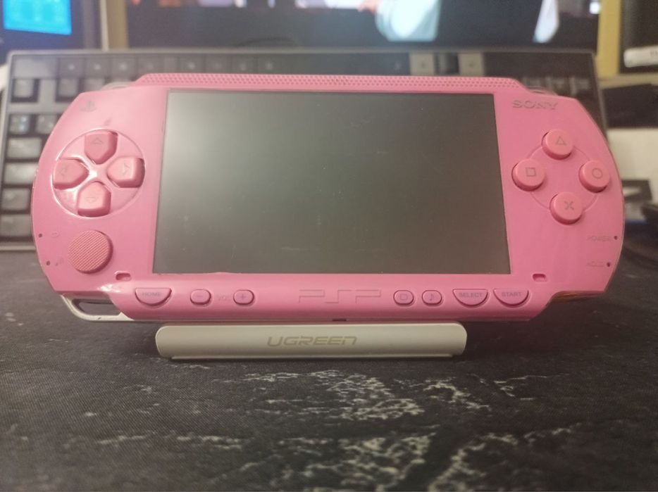 Идеал PSP 1000 японка Pink розовая псп  , ps портативная 1000 slim