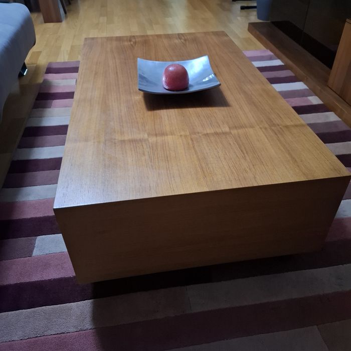 Mesa de centro em madeira