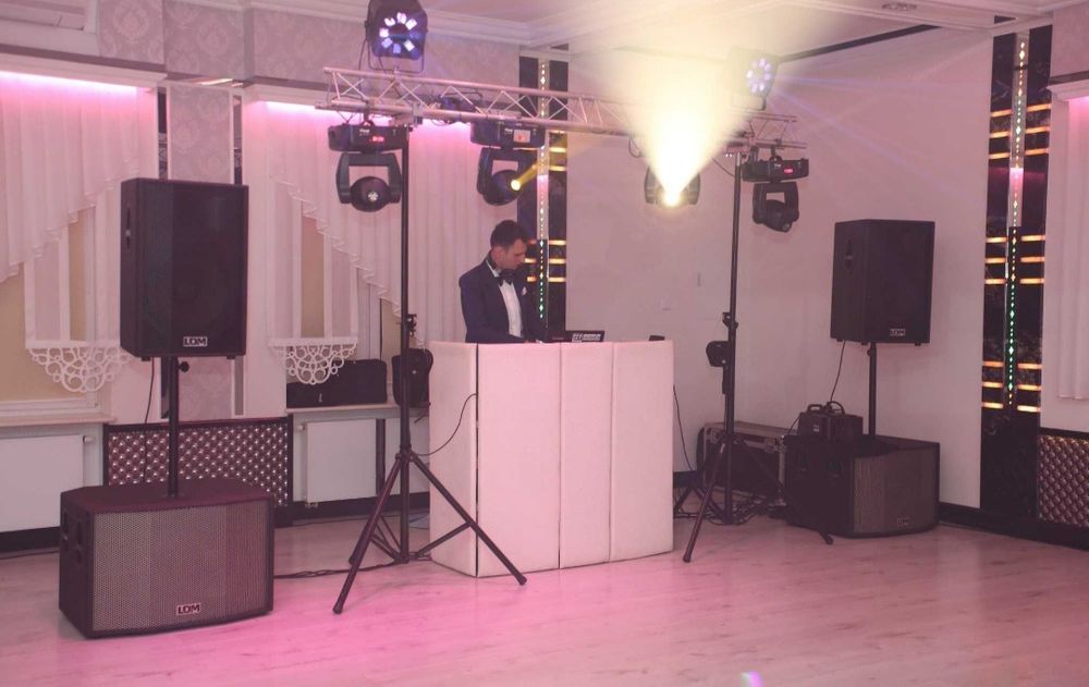 Wyprzedaż sprzęt DJ głowice ruchome, stół, parawan rampa