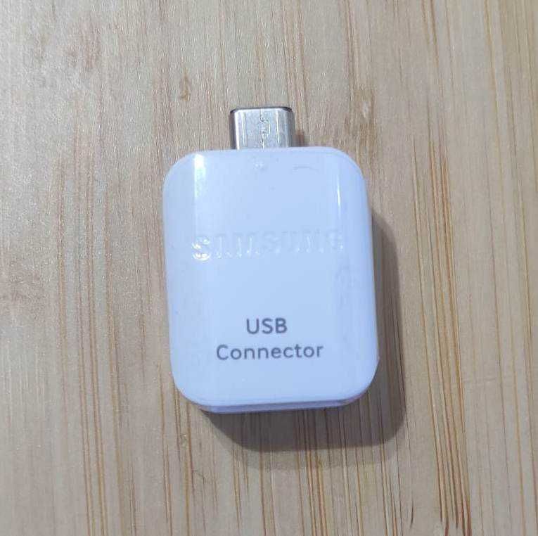 Oryginalny adapter OTG microUSB USB Samsung GH96 White