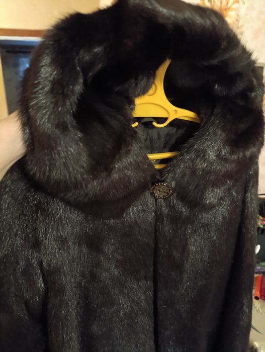 Продам нову шубу Соболь