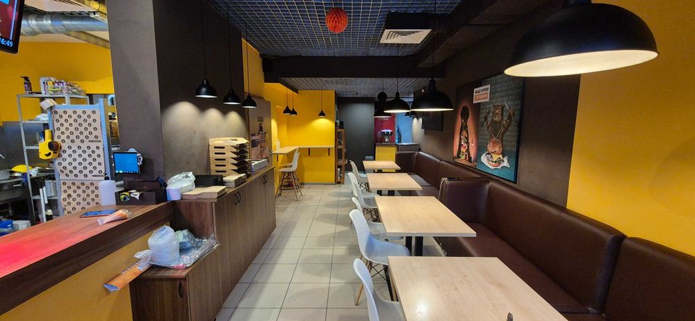 Без% Метро Політехнічний Інститут ТРЦ Smart Plaza Polуtech фасад 110м