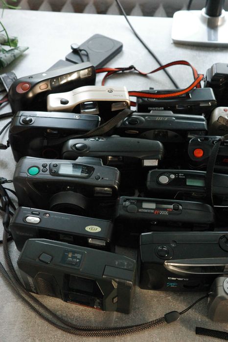 32 analogowe aparaty – na części, Leica Z2X, Ricoh, Canon, Nikon