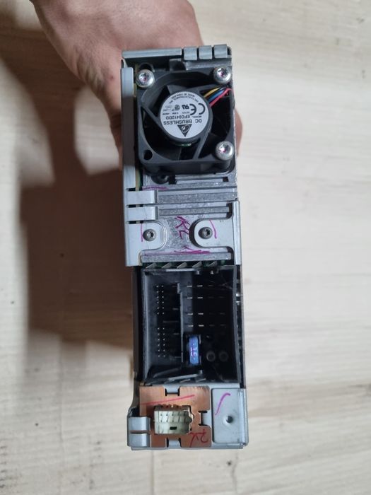 BMW e60 e61 radio czytnik CD lift lci mask