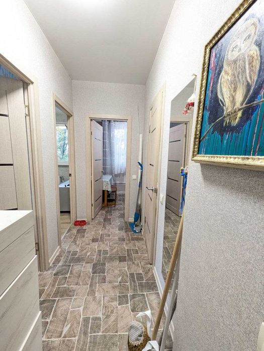 Продаж 2к квартири з меблями