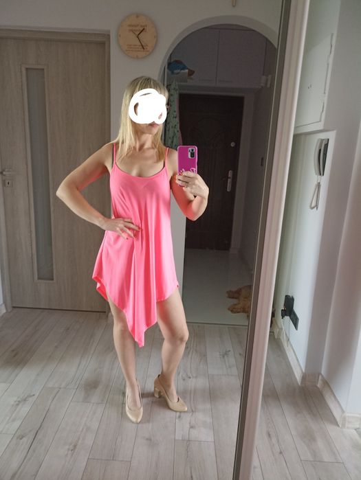 Sukienka Mohito, rozmiar M.