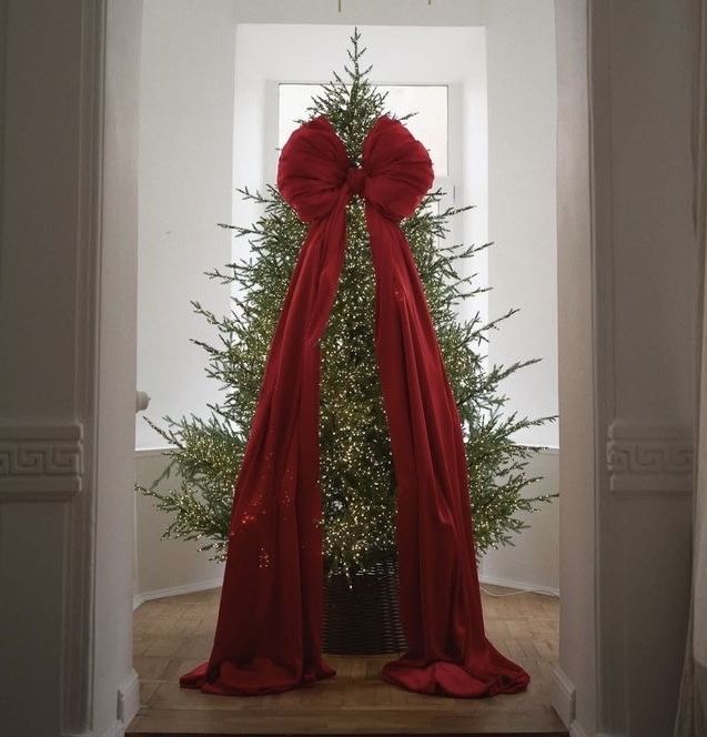 Святковий бант новорічний бархатний для дому ресторанів вітрин фасаду