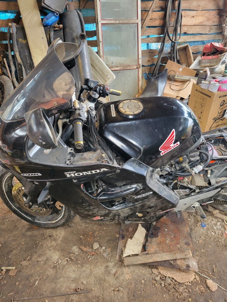Honda cbr 1000f обмін на БУС!