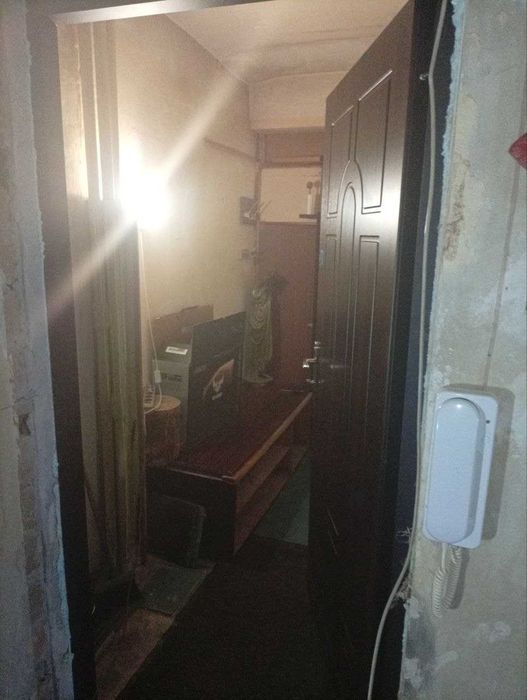 Сдам 2 кімнати в 3 кімнатной квартирі без хозяїв