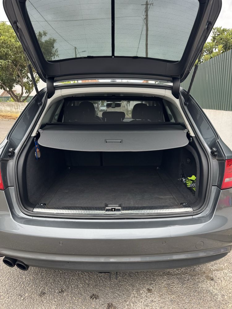 Audi A4 Avant 2.0TDI Business line