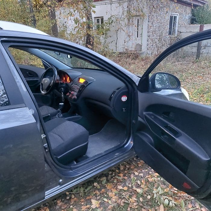KIA CEED  1.6 CRDI 16V 2008