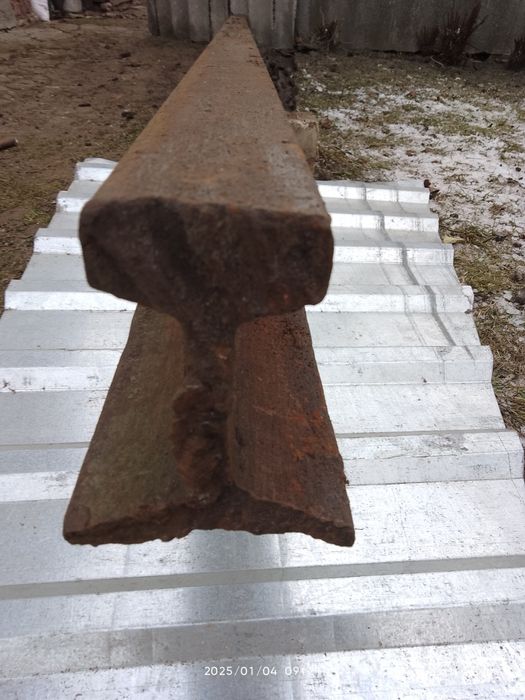 Рельса в розмірі   R43