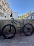 Bicicleta de Montanha QUER 29 – Bom Estado