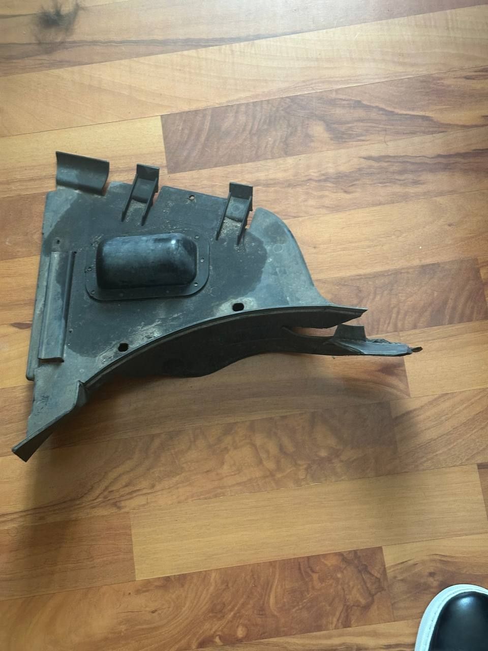 Подкрылок пыльник bmw e38 защитка