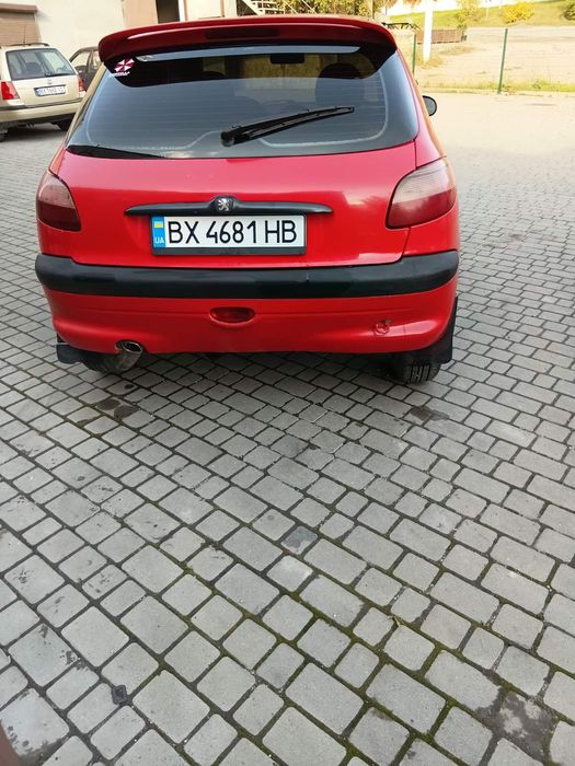 Пежо 206 рік 2002