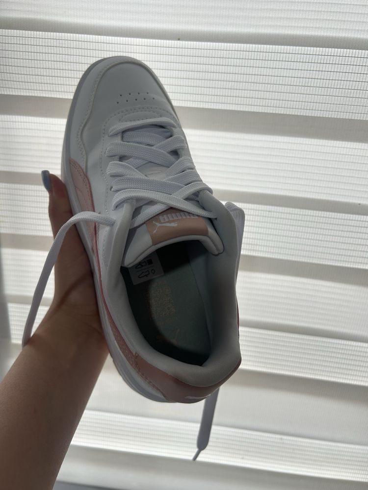 Оригінальні Кросівки Puma