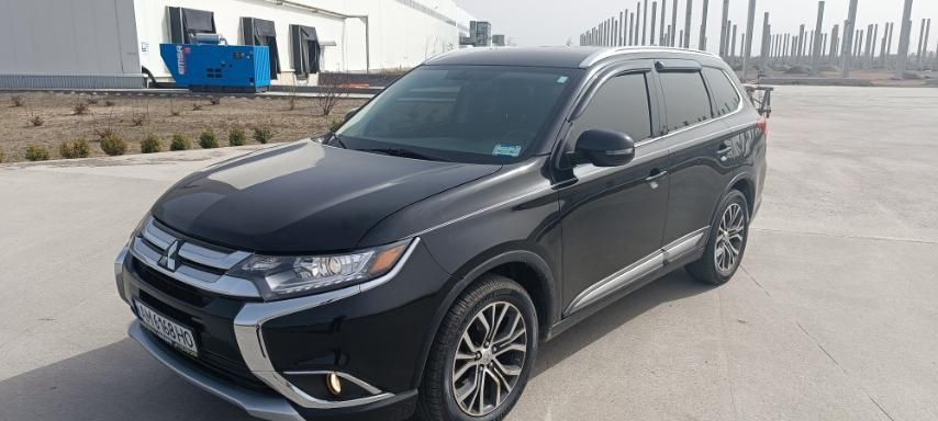 Mitsubishi Outlander 2,4 SEL 2017