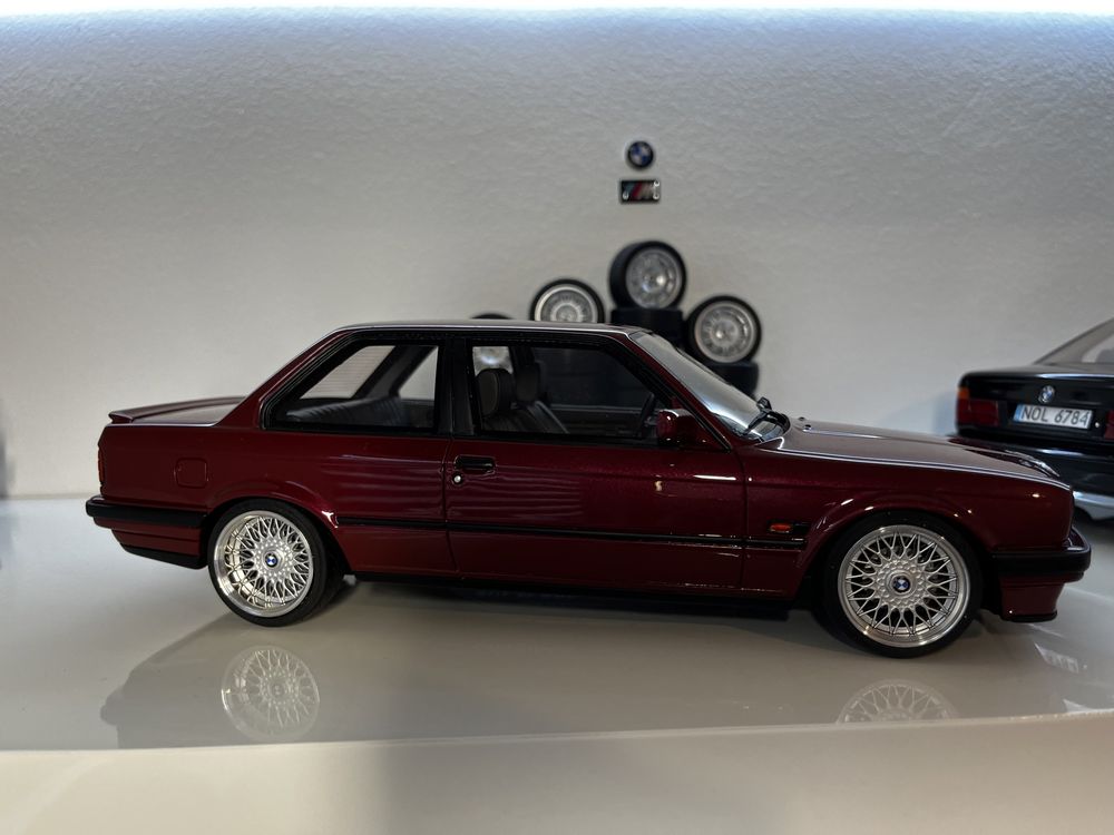 BMW E30 325is Otto 1:18