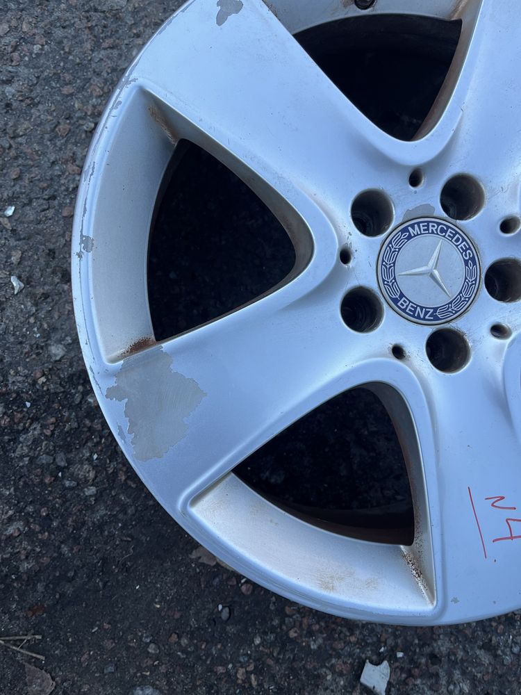 Mercedes cla 250 диск r17 під фарбування
