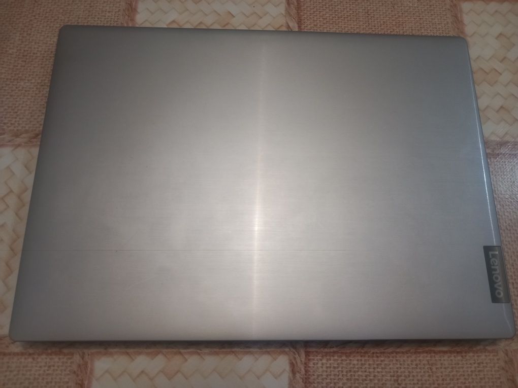 Laptop Lenovo 14 cali dysk SSD