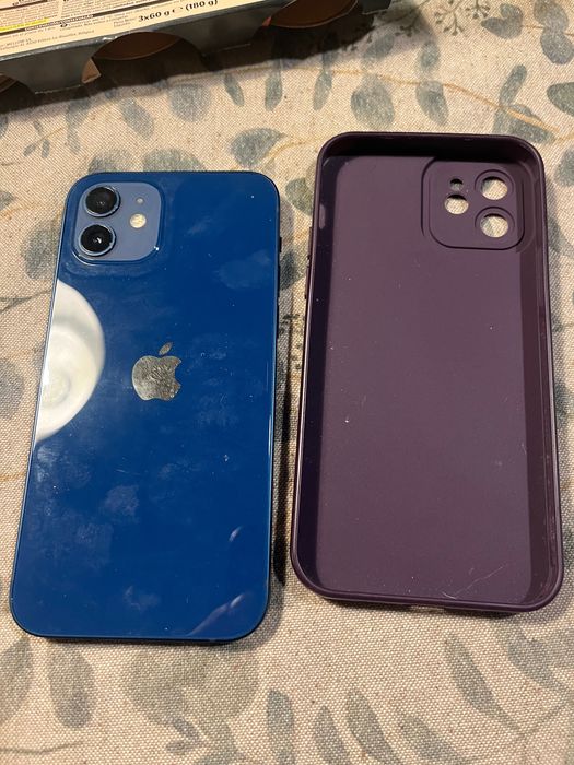 iPhone 12 256GB Azul oferta capa