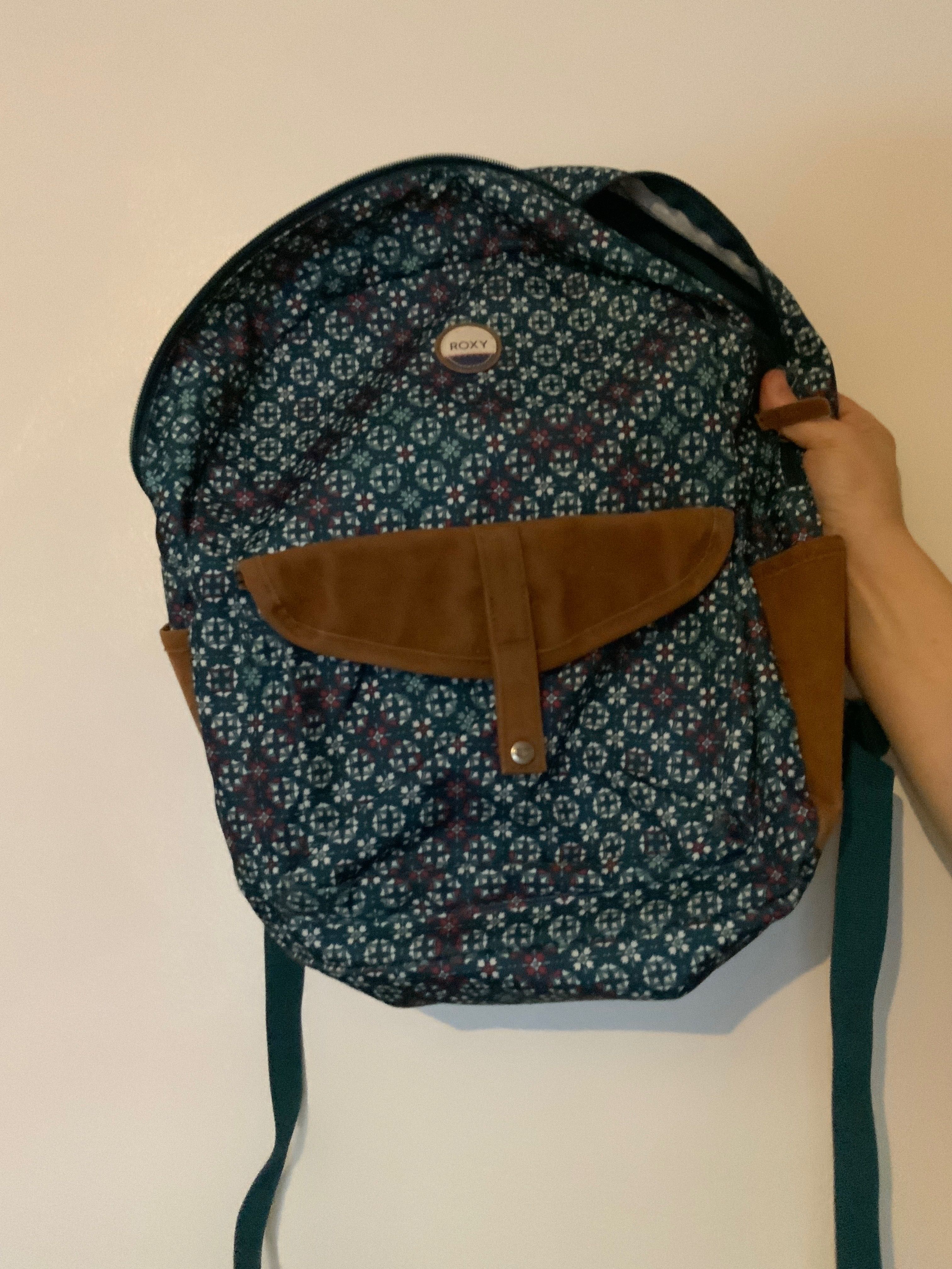 Mochila Roxy com Camurça