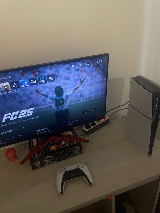Consola ps5 + monitor 180hz