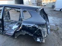 Четверть боковина крило поріг арка криша кузовня rogue t33 rog Рог