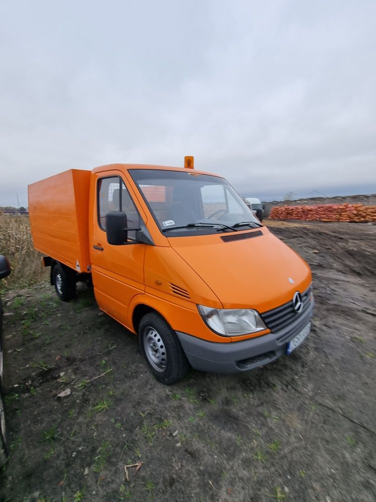 Sprzedam Mercedes Sprinter 2000 rok wywrotka ładowność 1340kg