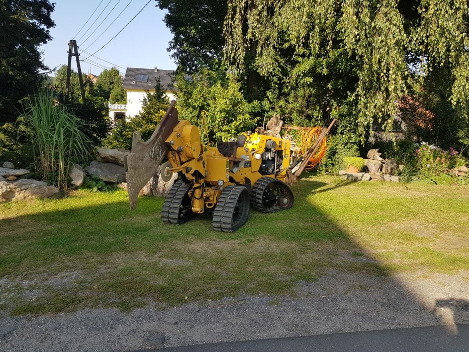 Vermer PTX40 pługoukładacz z wibracyjn  koparka łańcuchowa  koparka ła