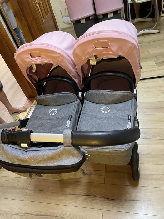 Коляска для двійні bugaboo