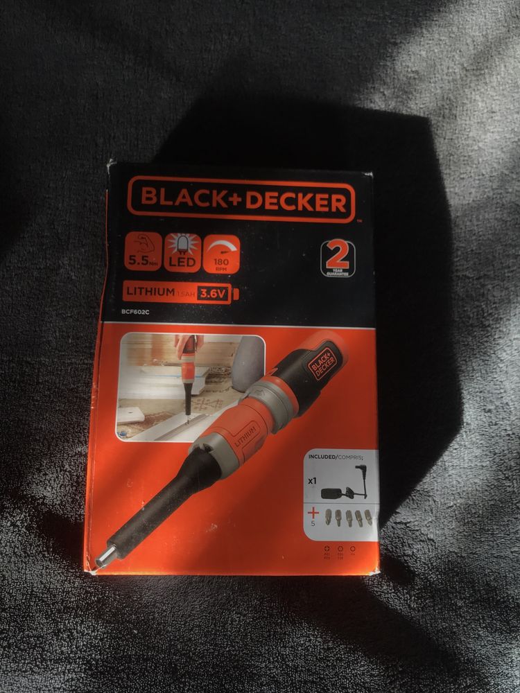 Електро викрутка , отвертка BLACK&DECKER BCF602C