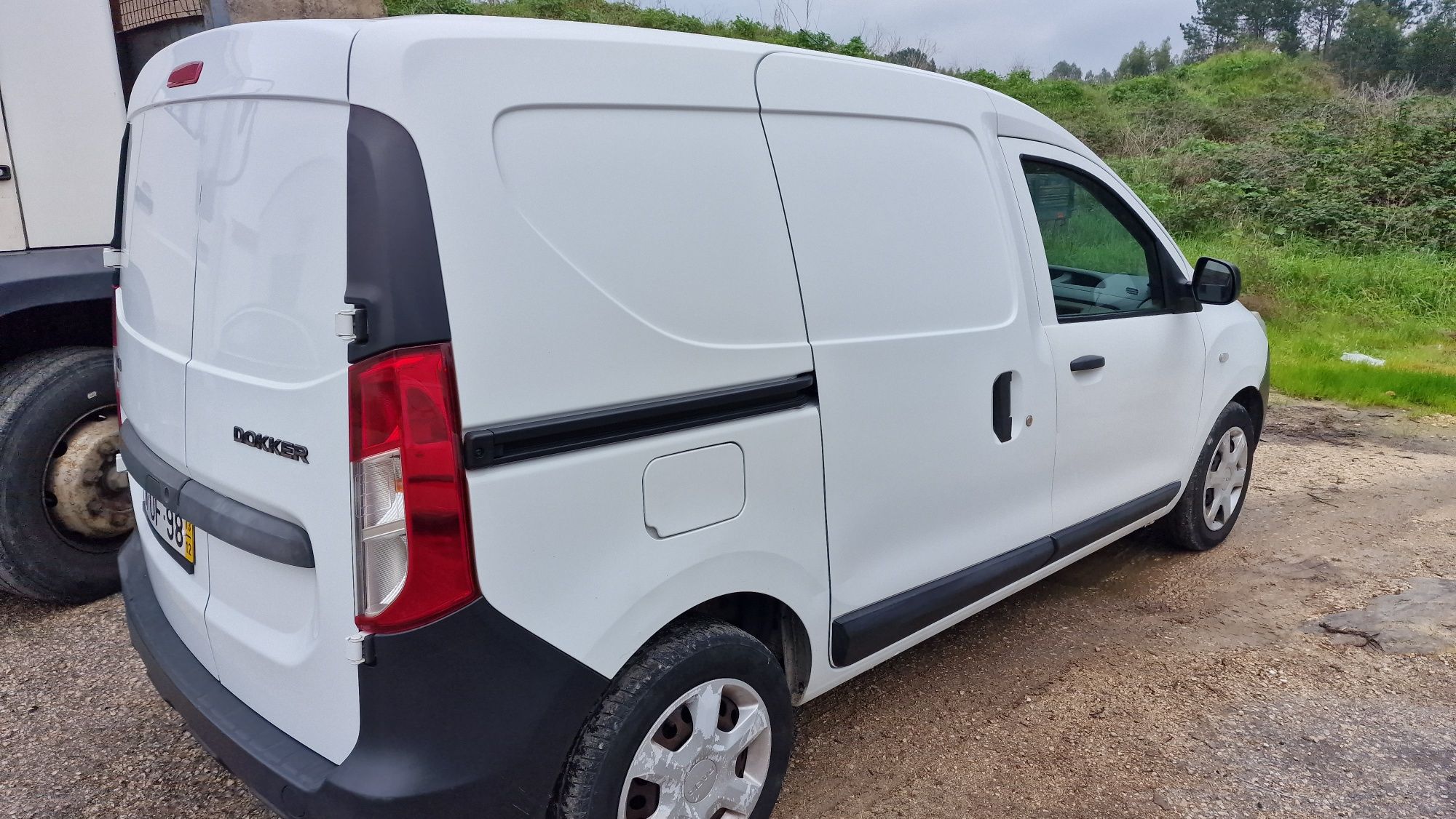 Dacia dokker de 2 lugares de 2013