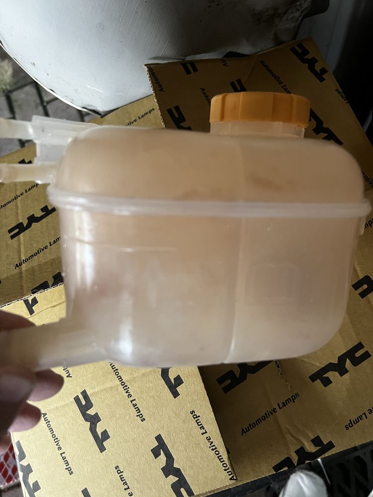 Vazo de agua Opel Astra