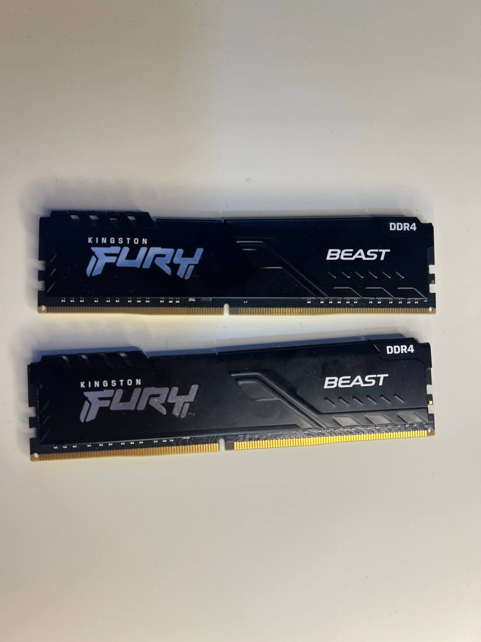 Оперативна память KINGSTON DDR 4  3200Mt/s  2 шт по 8 GB