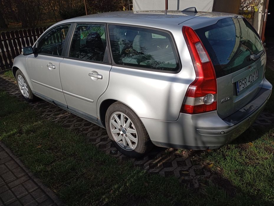 Volvo V 50 momentum
