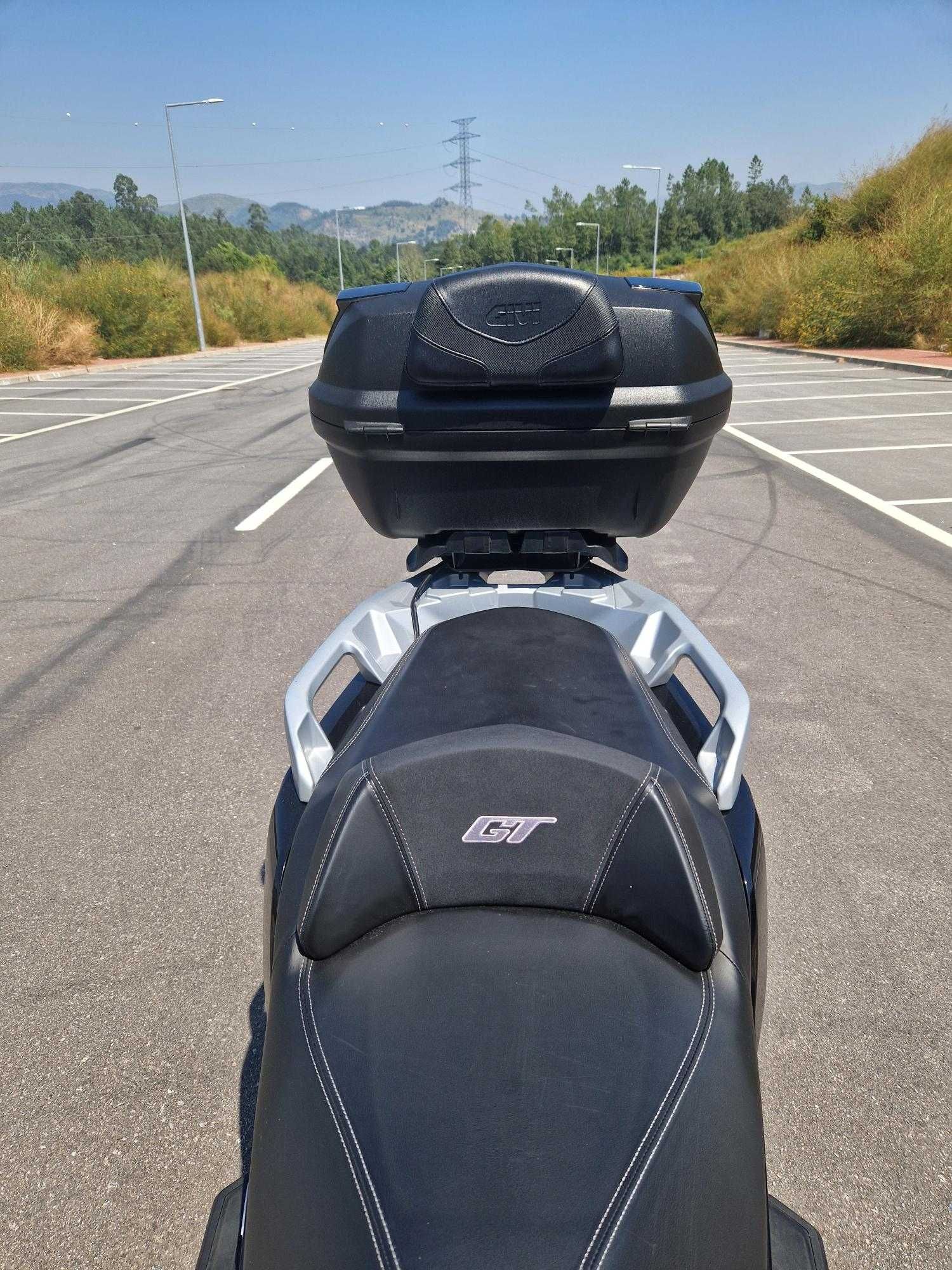 BMW C400 GT  10500km